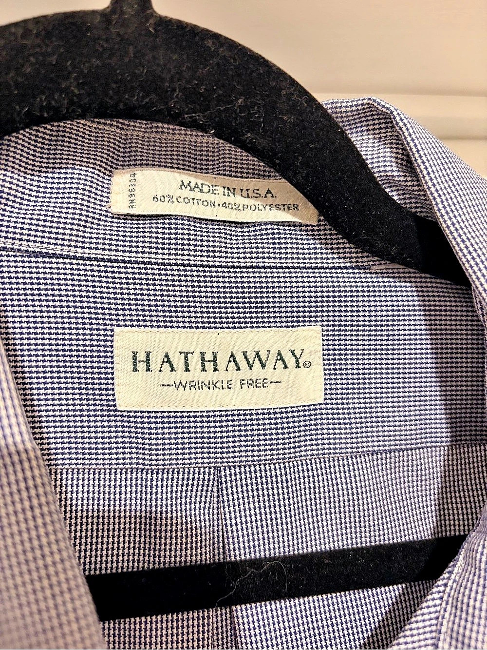 Hathaway Wrinkle Free Long Sleeve Button-Down Shirt Blue & White - Picture 3 of 3